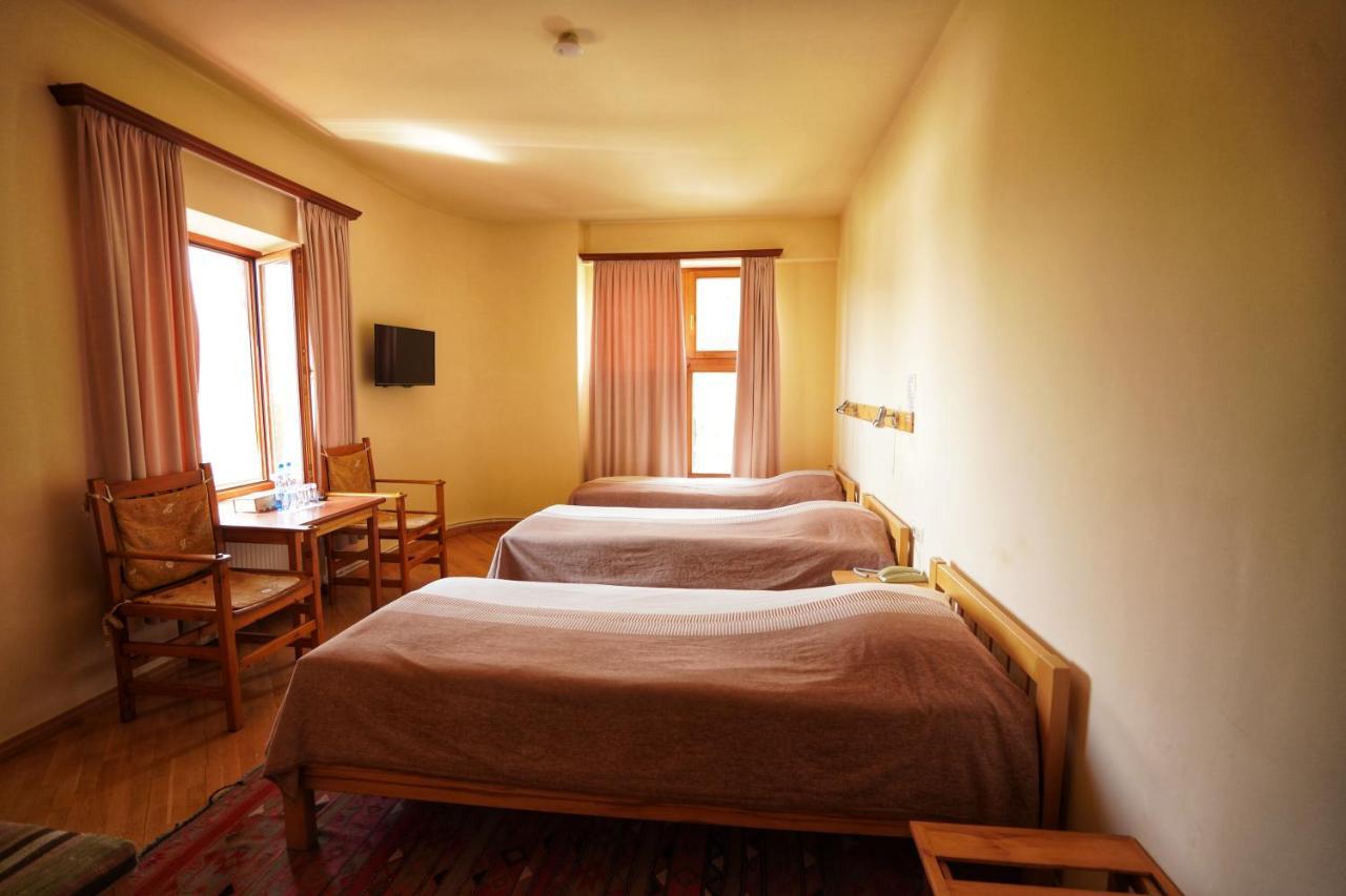 Hotel Mirhav Goris Εξωτερικό φωτογραφία