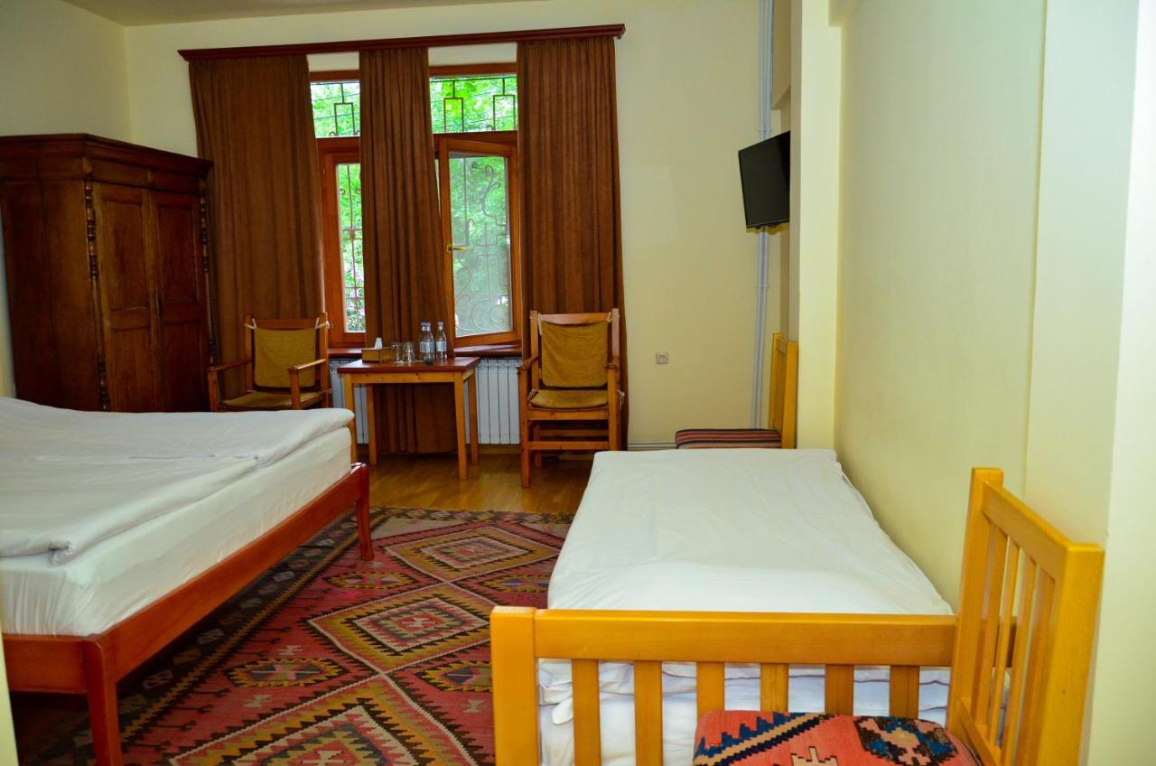 Hotel Mirhav Goris Εξωτερικό φωτογραφία