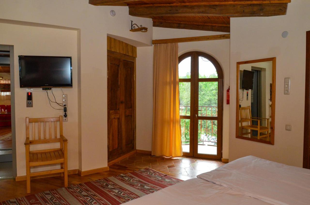 Hotel Mirhav Goris Εξωτερικό φωτογραφία