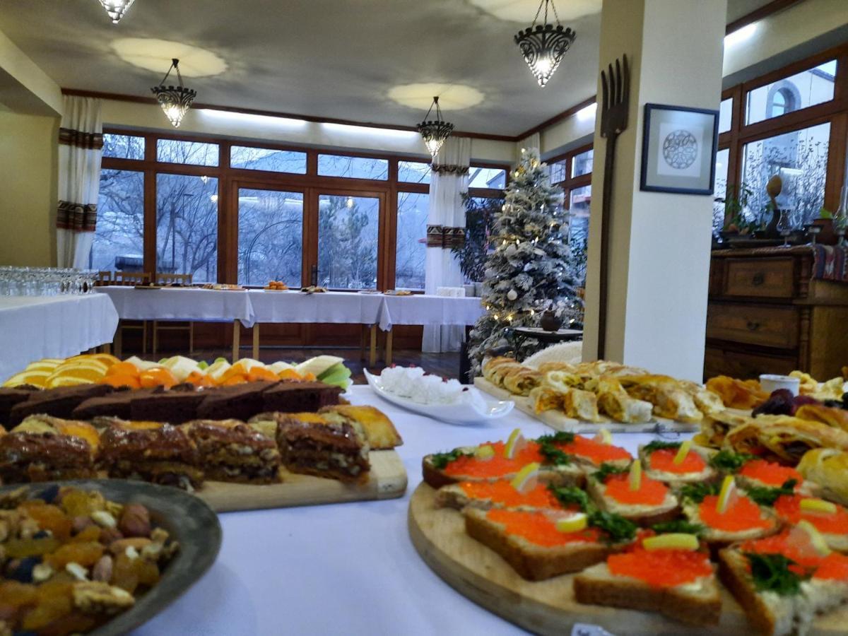 Hotel Mirhav Goris Εξωτερικό φωτογραφία