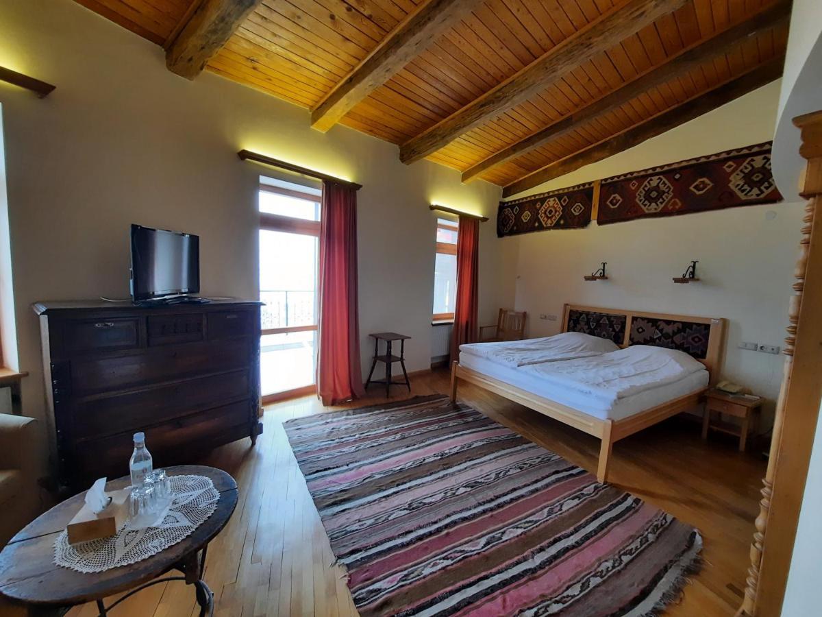 Hotel Mirhav Goris Εξωτερικό φωτογραφία