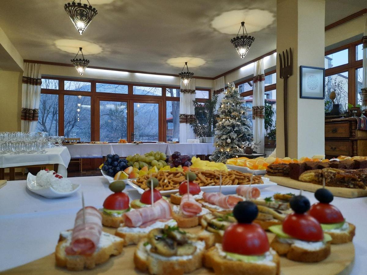 Hotel Mirhav Goris Εξωτερικό φωτογραφία