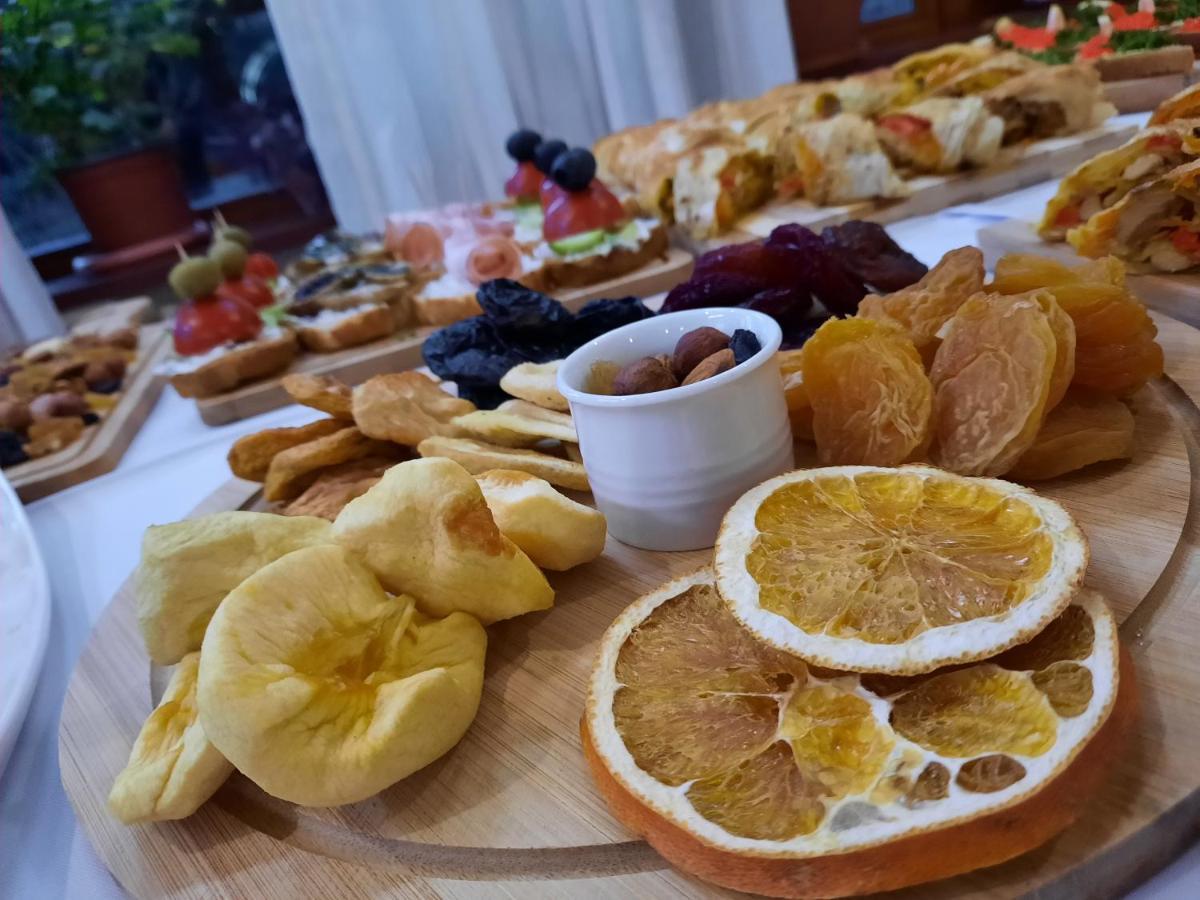 Hotel Mirhav Goris Εξωτερικό φωτογραφία