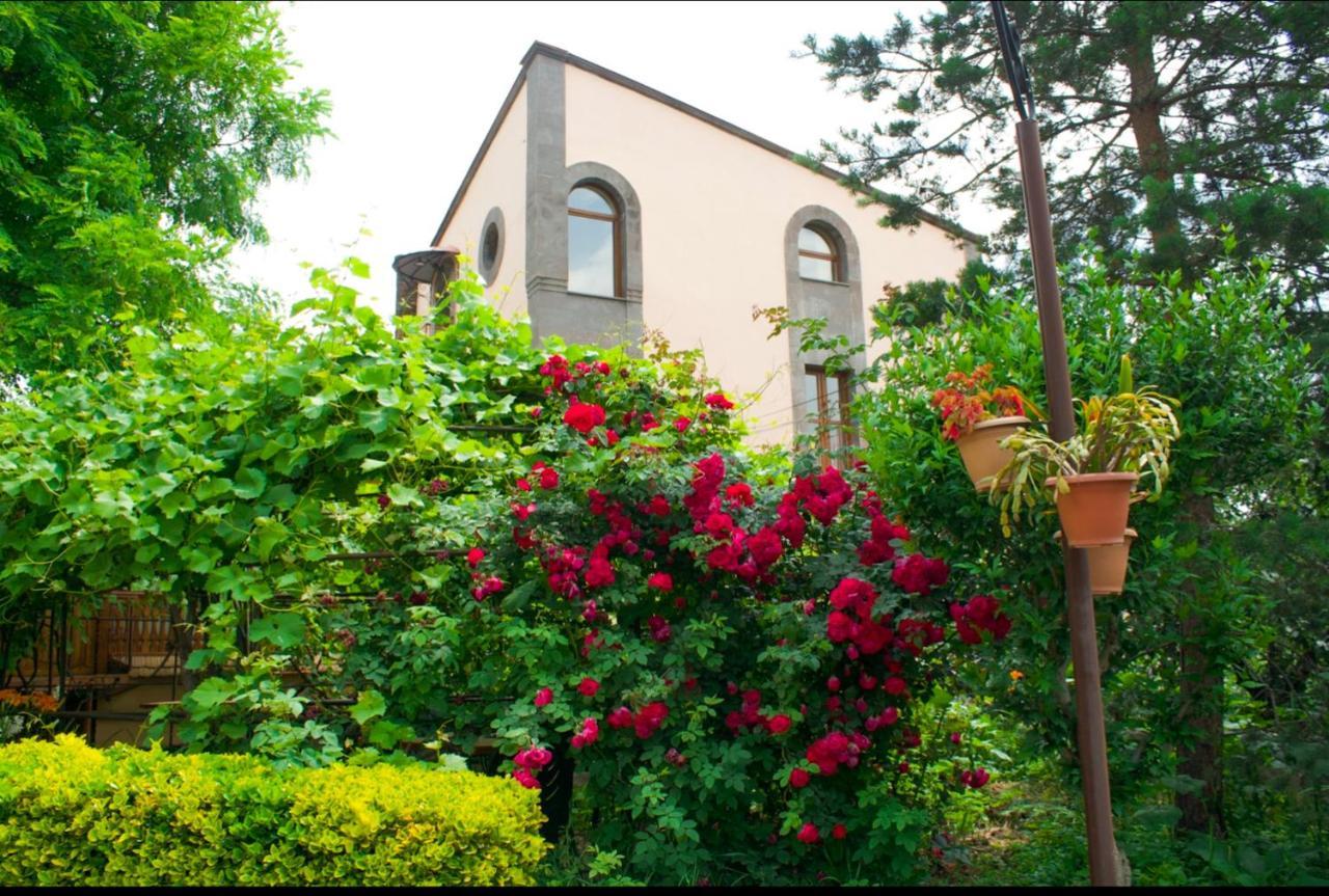 Hotel Mirhav Goris Εξωτερικό φωτογραφία