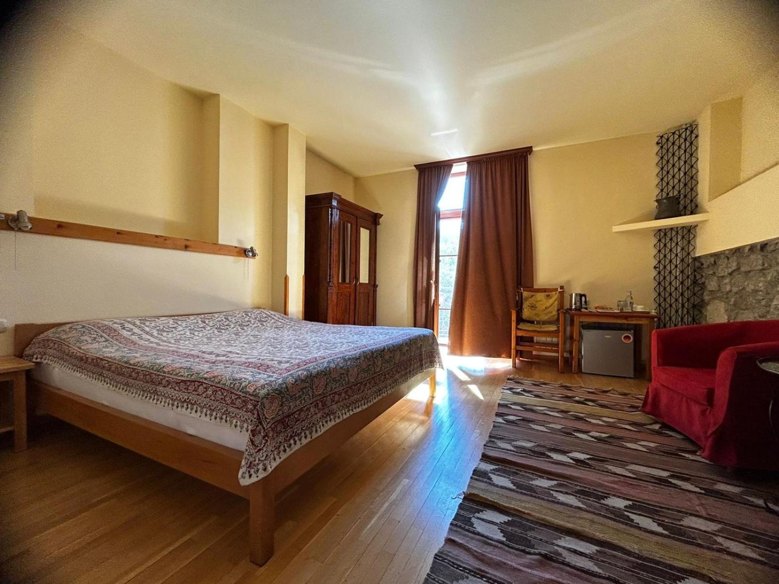 Hotel Mirhav Goris Εξωτερικό φωτογραφία