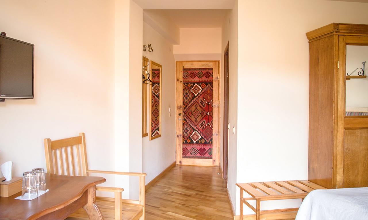 Hotel Mirhav Goris Εξωτερικό φωτογραφία