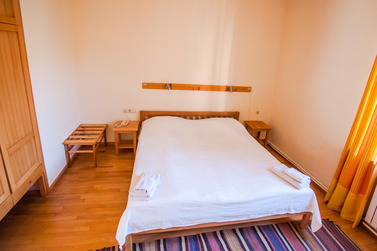 Hotel Mirhav Goris Εξωτερικό φωτογραφία