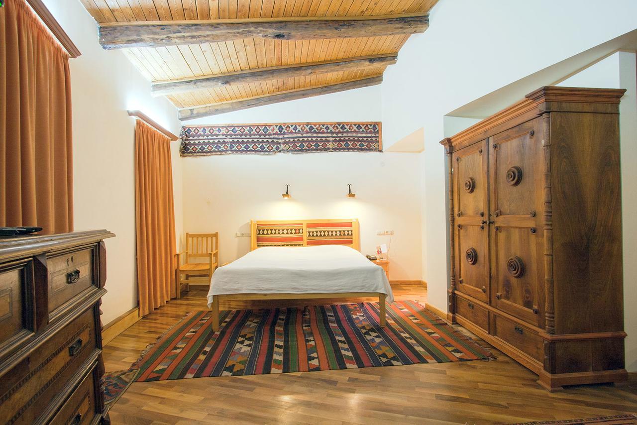 Hotel Mirhav Goris Εξωτερικό φωτογραφία